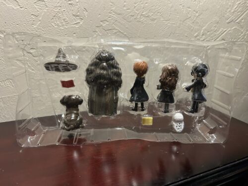 Harry Potter Mini Magiche Set Primo Anno Hagrid, Ron, Hermione, Harry Potter - Foto 2 di 4