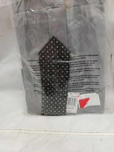 Van Heusen Boy's Gray Long Sleeve Dress Shirt & Gray Striped Tie Set Size 8 - Picture 6 of 6