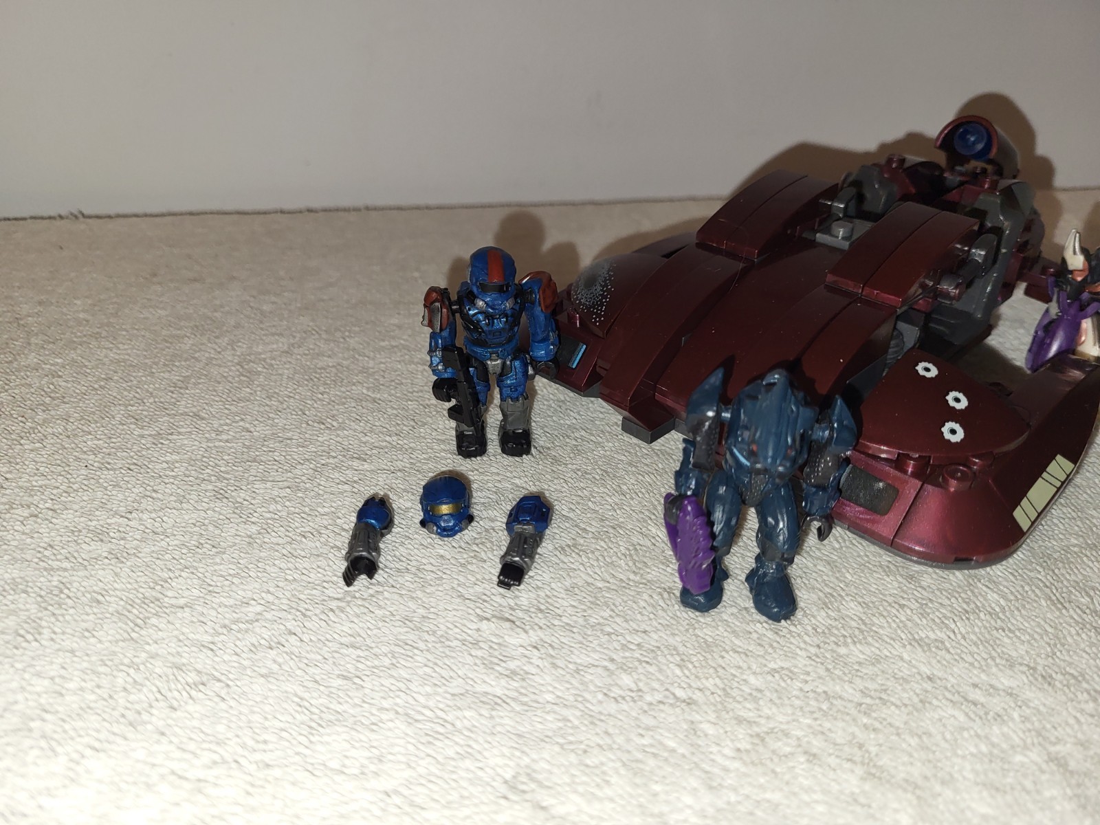 Picture 2 of 8