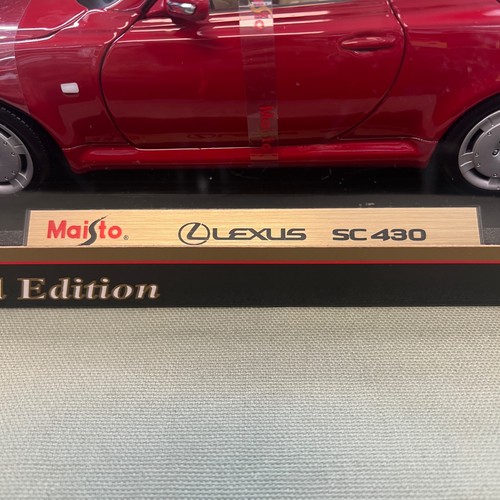 Lexus SC 430 Maisto 1:18 Special Edition Model Car Toy Die Cast 31629 Automobile - Picture 8 of 12