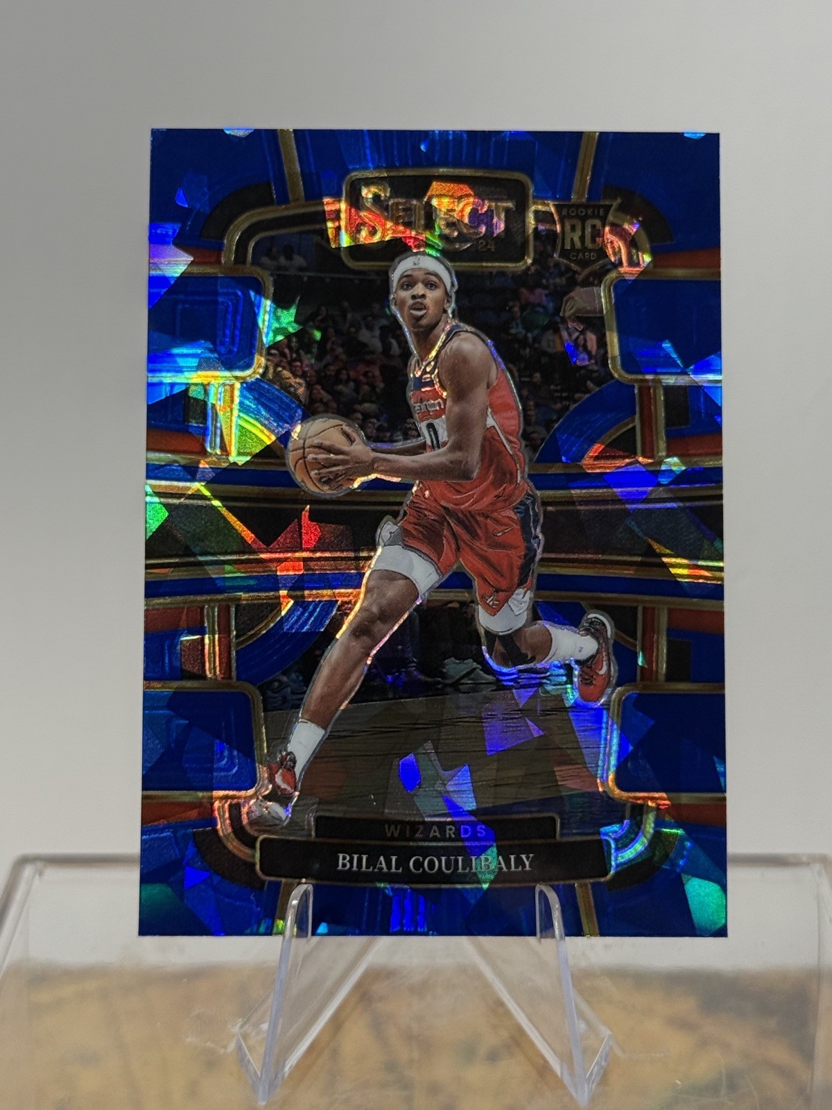 Bilal Coulibaly 2023-24 Panini Select - #97 Blue Cracked Ice Prizm Wizards (RC)