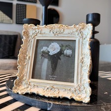 CISOO 4x4 Vintage Small Picture Frame, Antique Ornate 4x4, White with Gold