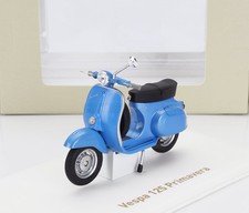 MODELLINO MOTORINO STATICO NOREV PIAGGIO VESPA 125 PRIMAVERA 1968 BLU SCALA 1/18