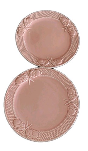Bordallo Pinheiro Portugal Set Of 2 Pink 10 Inch Bunny Plates Very Nice!