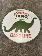 Sinclair Gasoline Garage Sign Decor - Weathered Look - Brand New - 23 " Diameter