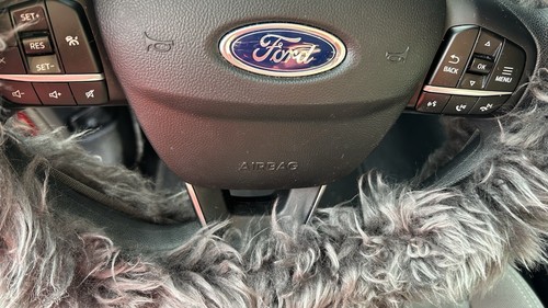 Australian Sheepskin Steering Wheel Cover, Anti-Slip Universal 15 Inch Fuzzy Ste - Picture 3 of 4