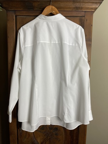 Talbots Wrinkle Resistant Women’s 3X Size White Long Sleeve Button Up Blouse - Bild 2 von 9
