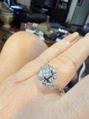 Vintage Diamond Ring With Baguettes White Gold - Picture 10 of 21