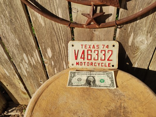EXPIRED 1974 Texas V46332 Motorcycle License Plate - Picture 11 of 11