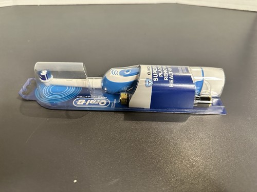Cepillo de dientes clínico a batería Oral-B Pro-Health con 2 pilas Duracell - Imagen 4 de 8