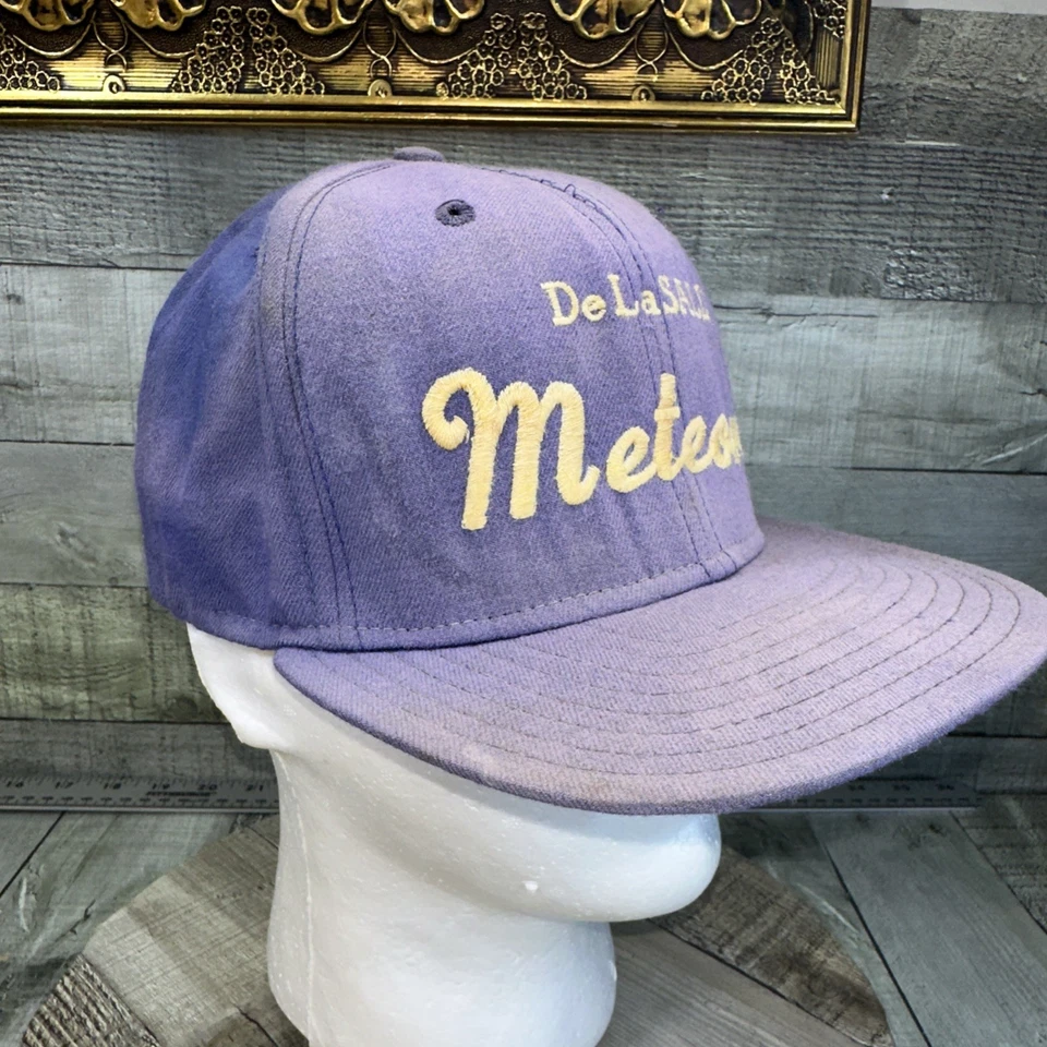 Sombrero De Colección De La Salle Meteors New Era Modelo Pro Visera Dupont EE. UU. Azul Desteñido Foto 2 de 4
