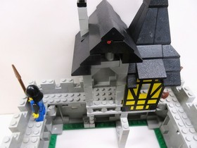 Lego Vintage LL Black Falcons Castle #6074-Fortress-100% w/minifigs  (1986)