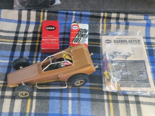 Vintage 1970's Cox Model 7 SandBlaster Gas .049 Tether Car Rail Buggy