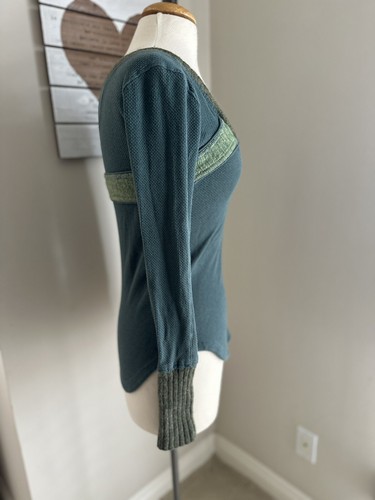 Camisa Free People Top Mujer S P Mezcla de Lana Acanalada Manga Larga Botón Cuello en V - Imagen 6 de 12