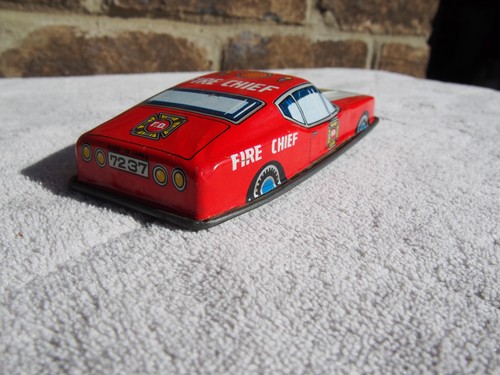 Vintage Tin Friction FD Fire Department Chief #7237 Squad Car Japan 1970's - Picture 4 of 7