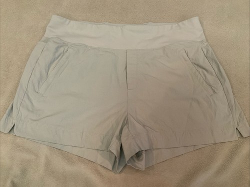 Athleta Trekkie North Shorts 16 Women’s Tan - Picture 1 of 3