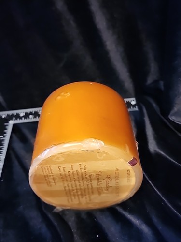 DISCONTINUED Victoria's Secret Garden Candle VANILLA LACE Scent 3.75" x 3.75" - Picture 5 of 8