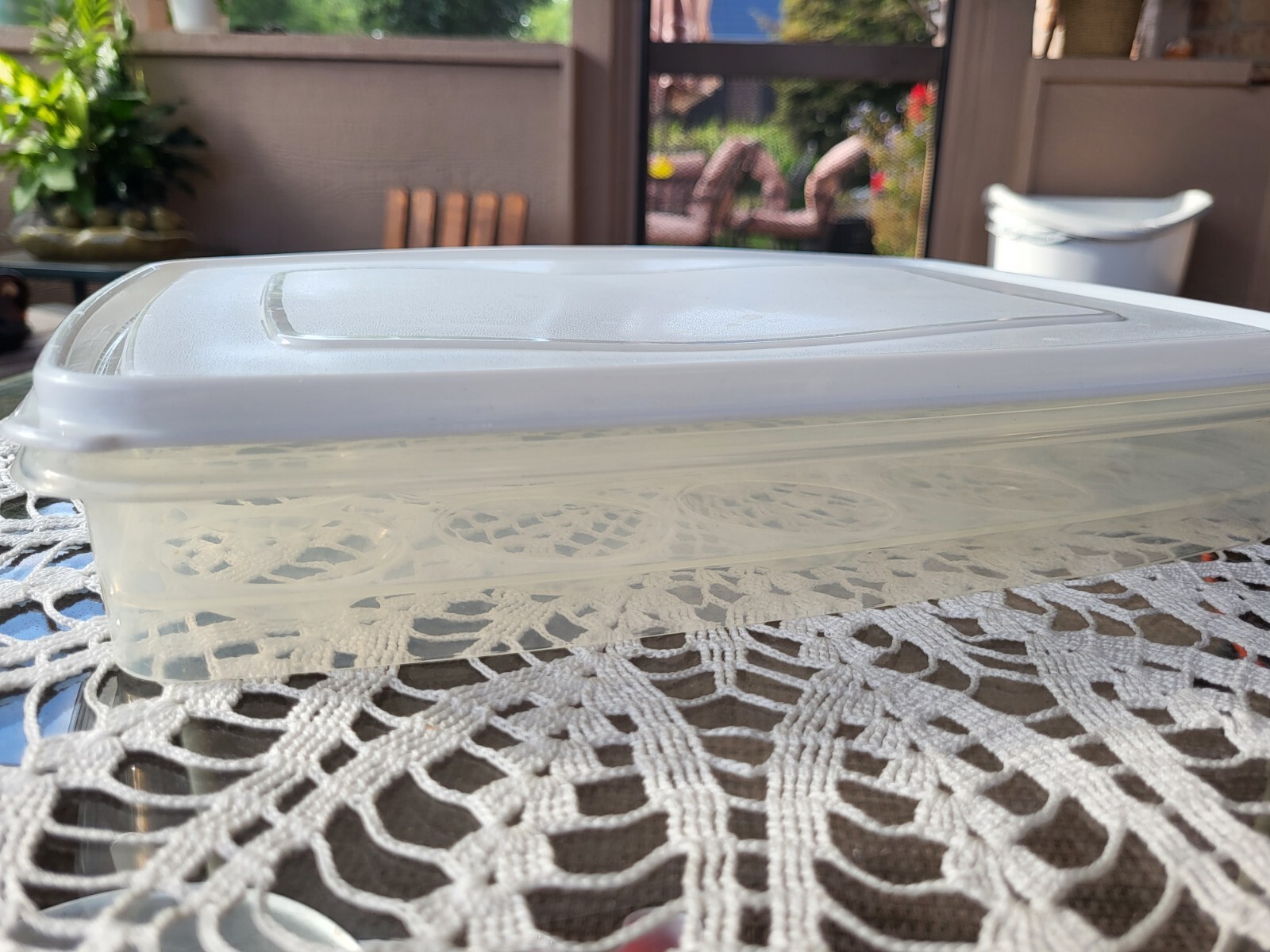 Vintage Rubbermaid Servin Saver 20 Deviled Egg Keeper Carrier 7 with