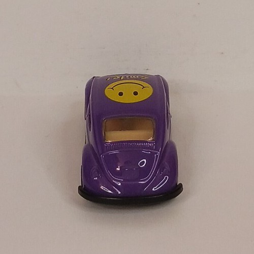 Yatming Volkswagon Beetle Sedan No.1009 VW Diecast Smiley Face Purple 1:64 - Picture 6 of 9