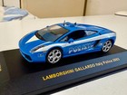Foto 1 di 9