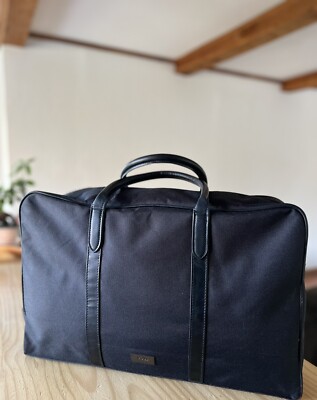hugo boss parfums Black duffle travel bag (See Pics For Details