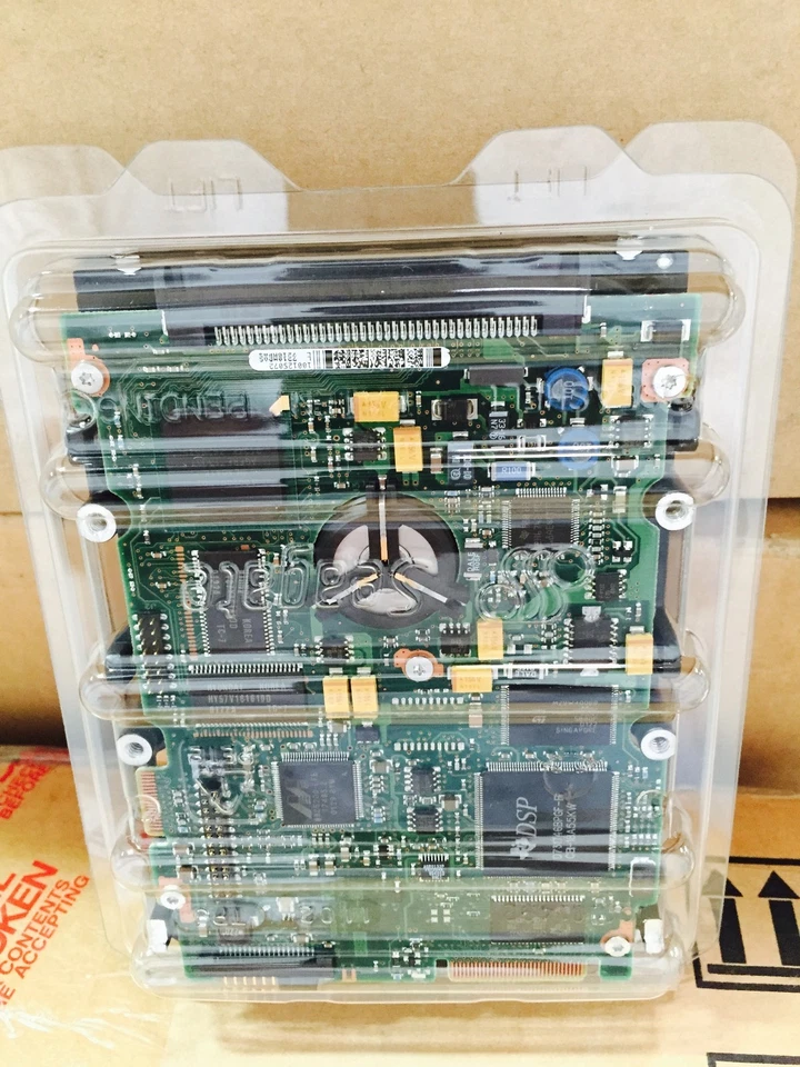 *New* Seagate Cheetah (ST373405LC) 73 GB, 10000RPM, 3.5" Internal Hard Drive - Image 3 of 4