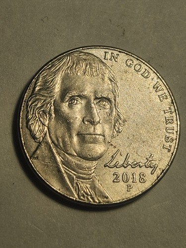 2018 P Jefferson Nickel - Die Chip Error on Reverse - Bee Hive - large chip - Picture 2 of 3