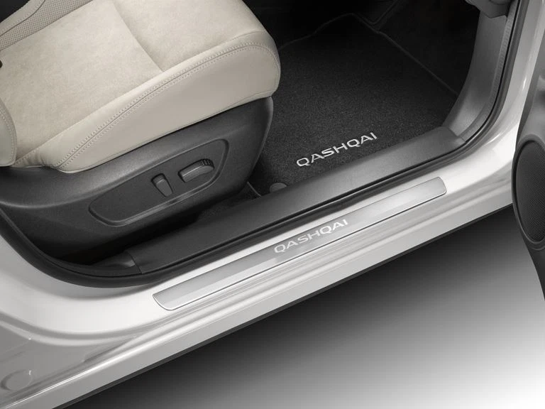 Genuine nissan qashqai door sill protectors deals