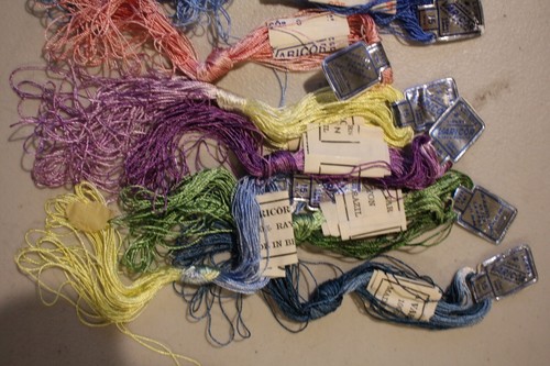 Varicor Luinha Variegated Embroidery Thread yarn 10 Skeins 15 meters ech vintage - Picture 10 of 11