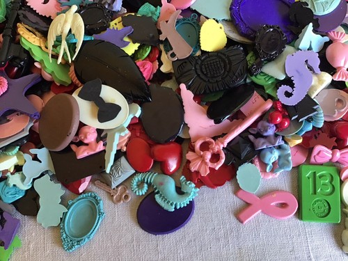 2 Pfund gemischtes Set Plastik Scrapbooking Basteln Schmuck Hund Katze Verzierungen - Bild 10 von 12