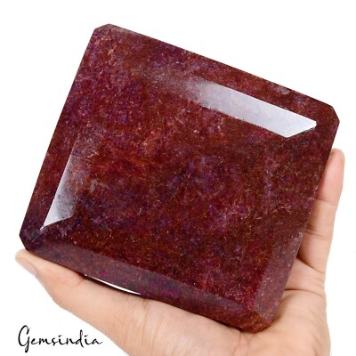 2.1Kg Natural Ruby Huge Octagon Cut Earth-mined Museum Grade Madagascar Gemstone