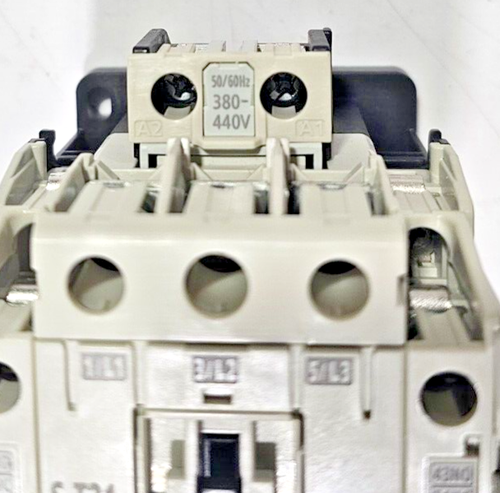 MITSUBISHI S-T21 MAGNETIC CONTACTOR 3 P 32A 10HP COIL 380-440VAC 50/60Hz - Picture 9 of 11