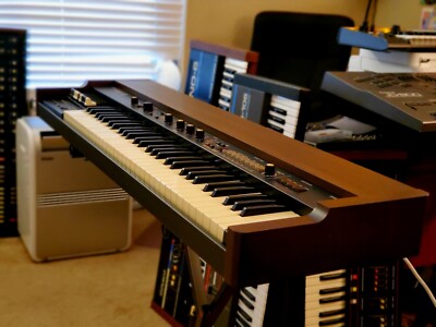 ROLAND VK8 SUPER RARE ORGAN STAGE KEYBOARD FULLY SERVICED AMAZING