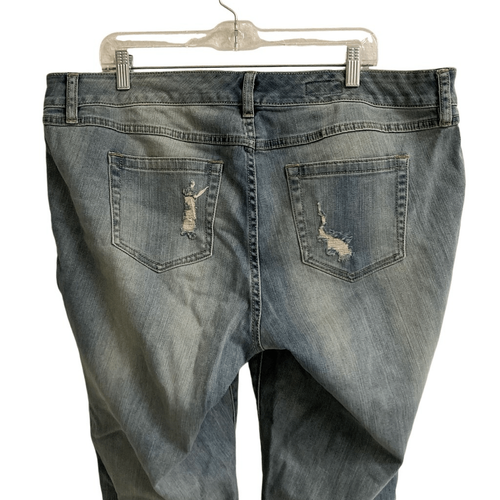 Torrid Premium Boyfriend Distressed Denim Jeans Size 18 Light Wash NEW - Picture 3 of 7