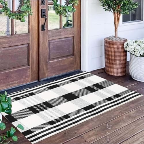 Buffalo Plaid Outdoor Rug Doormat 2' x 4.3', Black/White Checkered Front Porch - Picture 2 of 8