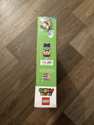 LEGO Super Mario Adventures con juguete interactivo de construcción Luigi 71440 - Imagen 5 de 8