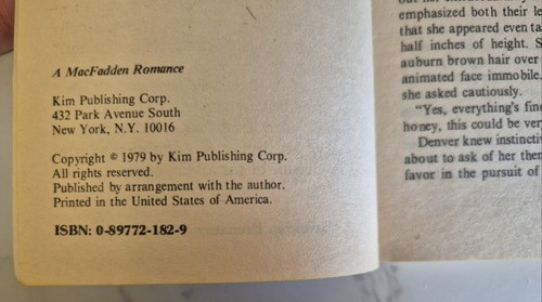 An Original MacFadden Romance x 22 Vintage Romance Books PB 1979 Cover Art RARE! - Foto 8 di 15