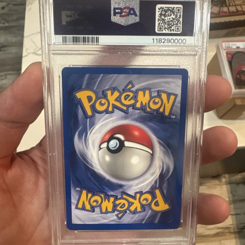 1999 Pokemon French Base Set Mackogneur (Machamp) 1st Edition PSA 8 - Picture 7 of 7