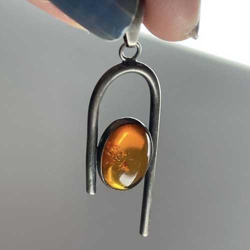 Colgante modernista vintage estampado plata de ley 925 y ámbar minimalista - Imagen 7 de 11