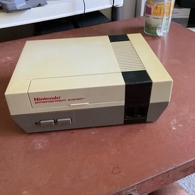 Nintendo Entertainment System NES Console Only No Cords (no Game) Tested. Read👇