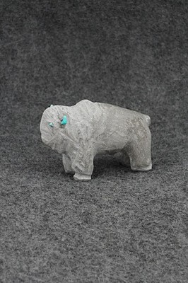 Buffalo Zuni Fetish Carving - Kenneth Malani