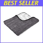 Scratch-Free Drying Towel for Vehicles