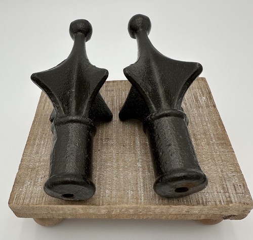 Cast Iron Finials Lot Of 2 - Picture 2 of 2