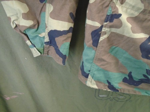 Ejército Militar de los Estados Unidos USMA M65 Chaqueta de Campo Abrigo Clima Frío Mediano Corto 2005 273-E - Imagen 14 de 17