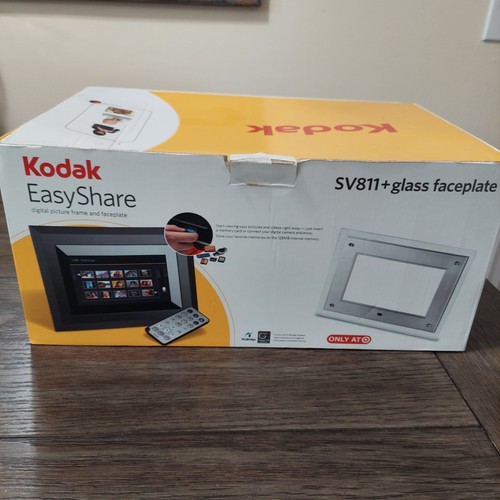 Kodak EasyShare SV811 8" Digital Picture Frame & Faceplate in Box appears unused - Picture 4 of 13