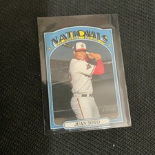2021 Topps Heritage Juan Soto 1972 Mini Die Cut SP Black Border #72DC-21