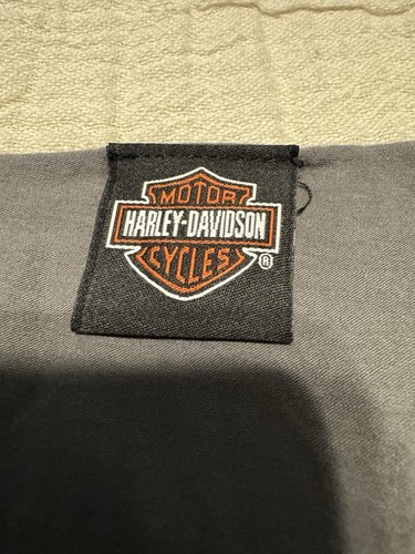 Harley Davidson, Ladies Large, Gray Silver, short sleeve, Salina Kansas - Picture 4 of 8