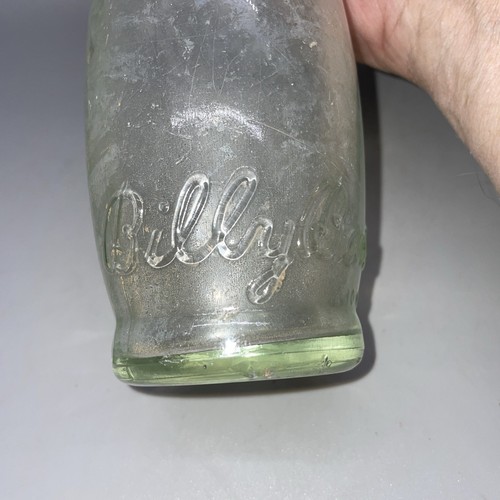 Vintage Billy Baxter 10oz. Bottle marked 1931 on Bottom - Picture 5 of 6