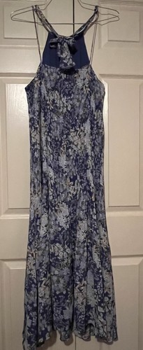 Catos Women’s XL/16/18; Lovely Summer Dress Flares Out Softly If You Need It. - Picture 3 of 7