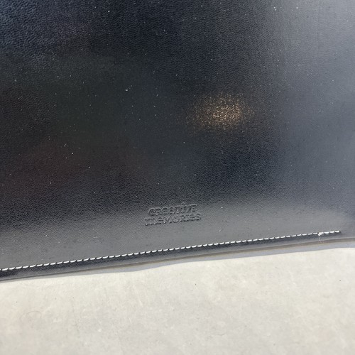 Creative Memories 12x12 Black Vinyl Coversets With Cover Window Set of 2 - Picture 4 of 7